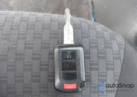 2020 Mitsubishi Mirage Es/Se z USA, uszkodzony, nr VIN ML32A3HJ1LH009495